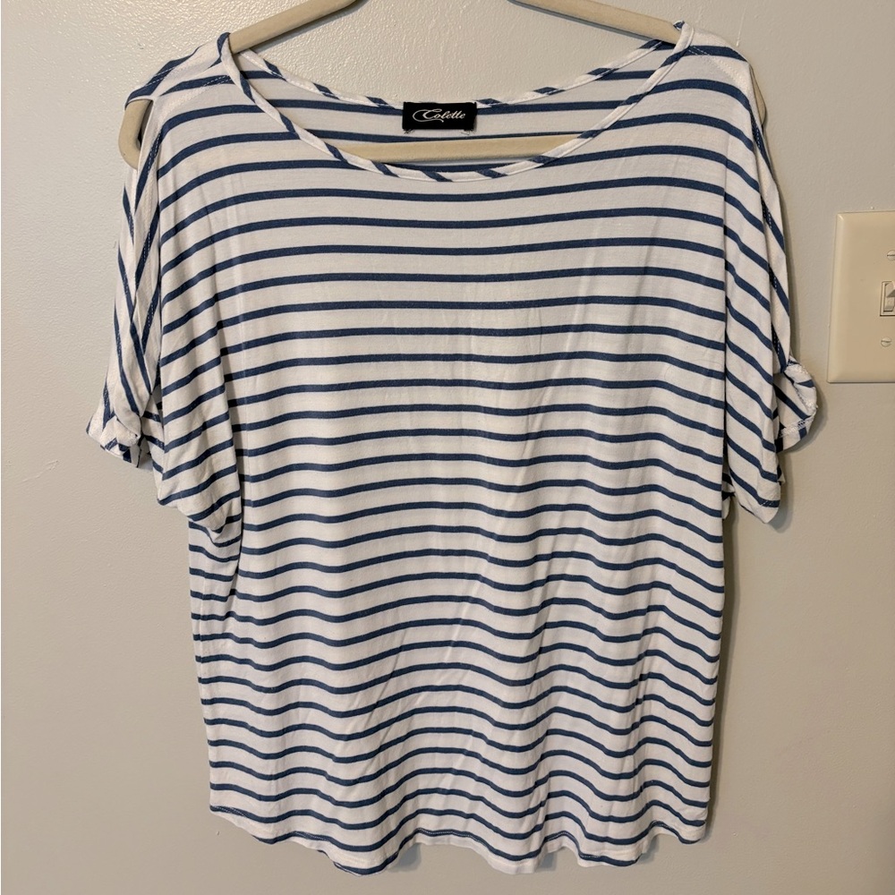 Romey Cold Shoulder Knit Tee
